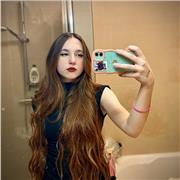 Vivo a Cassola(VI)vorrei insegnare online la lingua inglese, ho un certificato Cambridge C1 e studio all’università in inglese